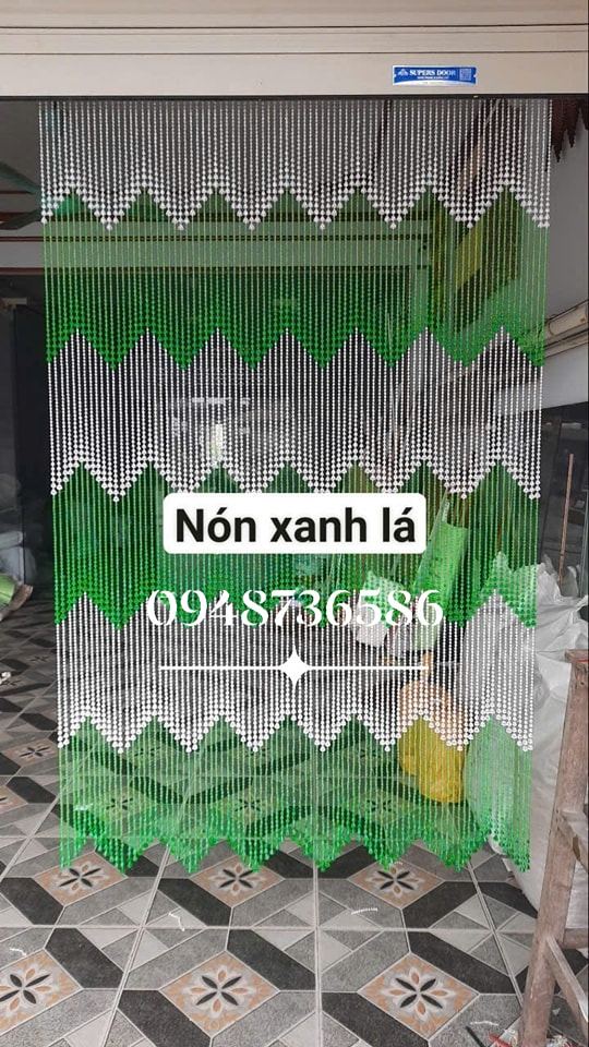  Rèm hạt nhựa hạt gỗ phòng khách phòng thờ Sài Gòn